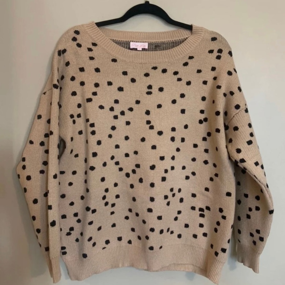 ⭐️ 2 for $20 ⭐️ Great Efforts Spotted Tan Sweater